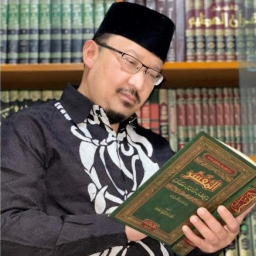 Mewujudkan Generasi Rabbani:Integrasi Ilmu dan Amal dalam Bingkai Al-Qur'an Surah Ali Imran Ayat 79-88Oleh